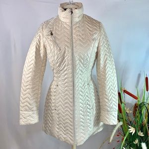 Laundry by shelly Segal Quilted Jacket Coat Beige